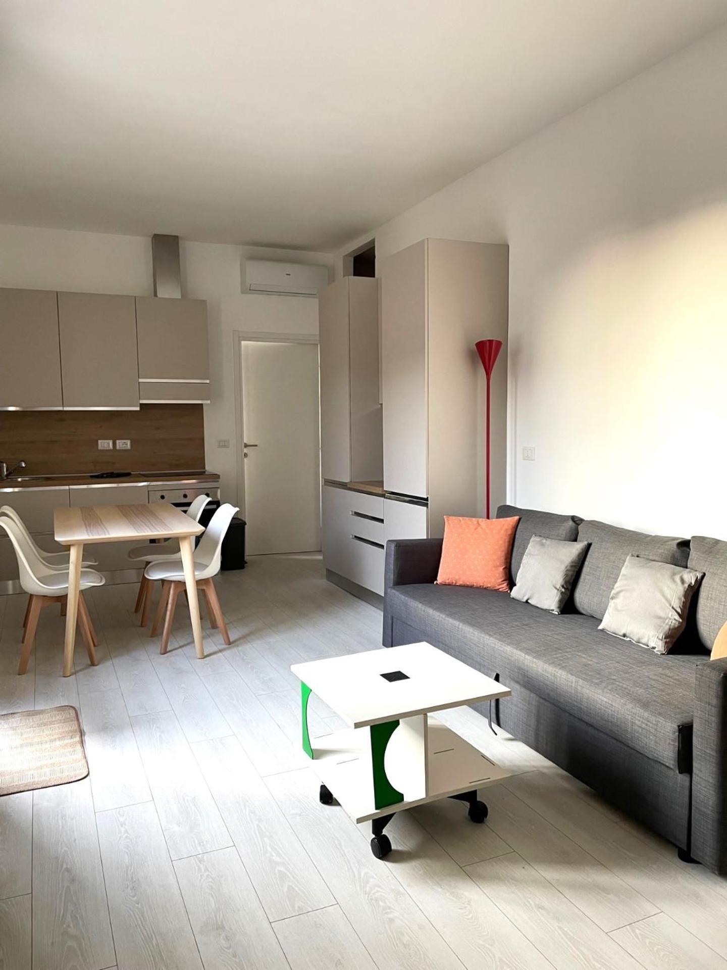 Milano Studio B Luaran gambar